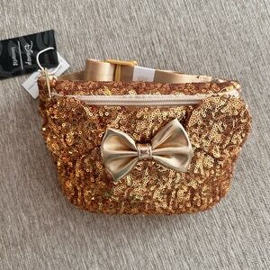 Loungefly Fanny pack in sequins gold. Brand new